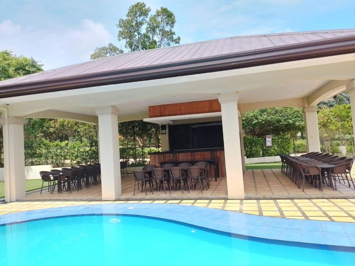 Villa Marilyn Resort And Hotel โกรอน ภายนอก รูปภาพ