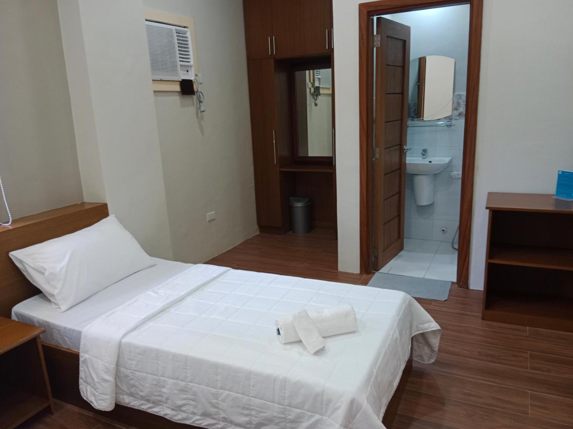 Villa Marilyn Resort And Hotel โกรอน ภายนอก รูปภาพ